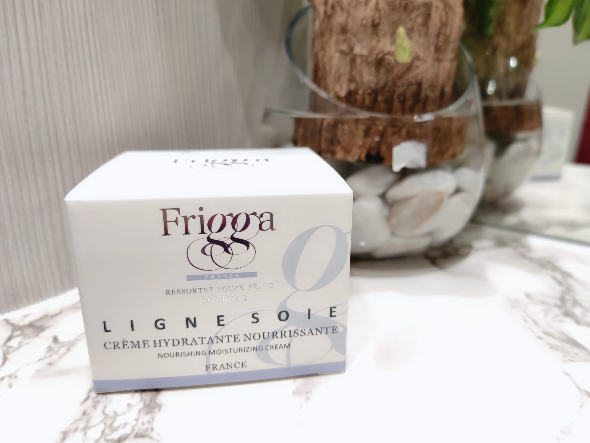 Frigga Hydrating eye cream